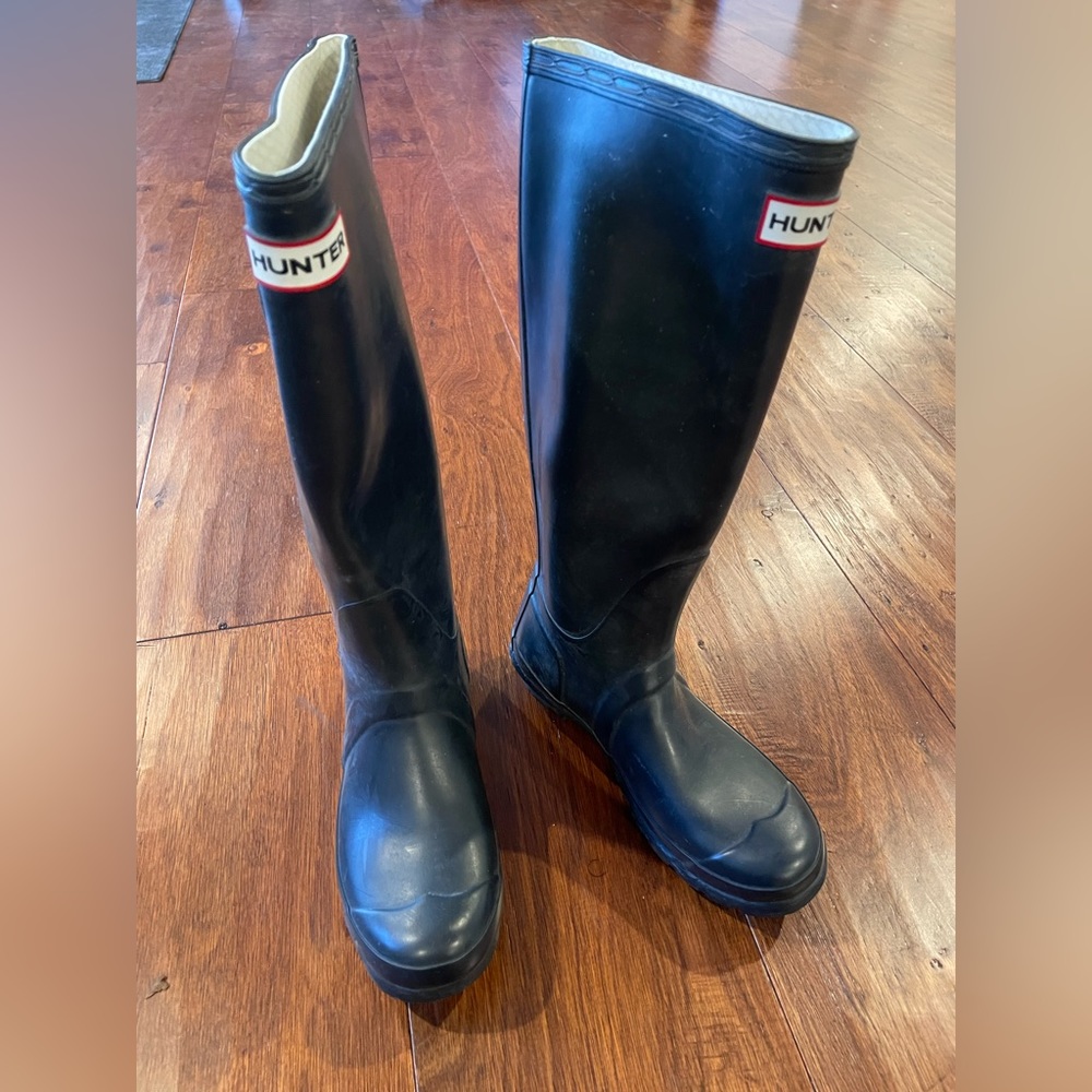 Hunter Women’s Original Tall Matte Boots in Navy EU size 38/ US 7
